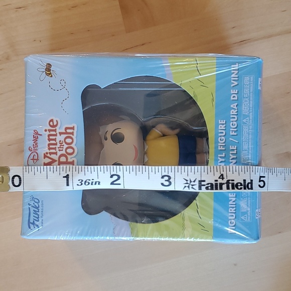 NIP Mini Funko Christopher Robin Vinyl Figure - Picture 3 of 3